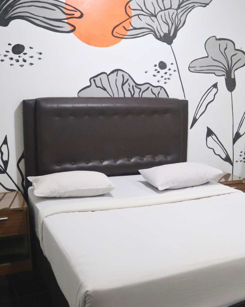 Kamar Rose 1
